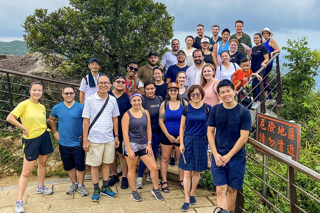 The ESL team together in Keelung for a start of year excursion